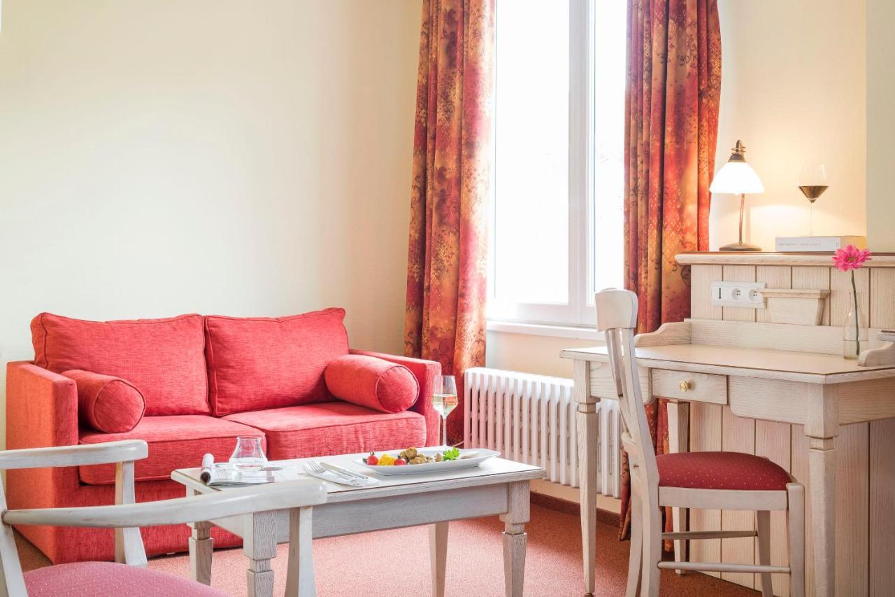 Hotel Restaurant Le Bristol Niederbronn-les-Bains Zewnętrze zdjęcie