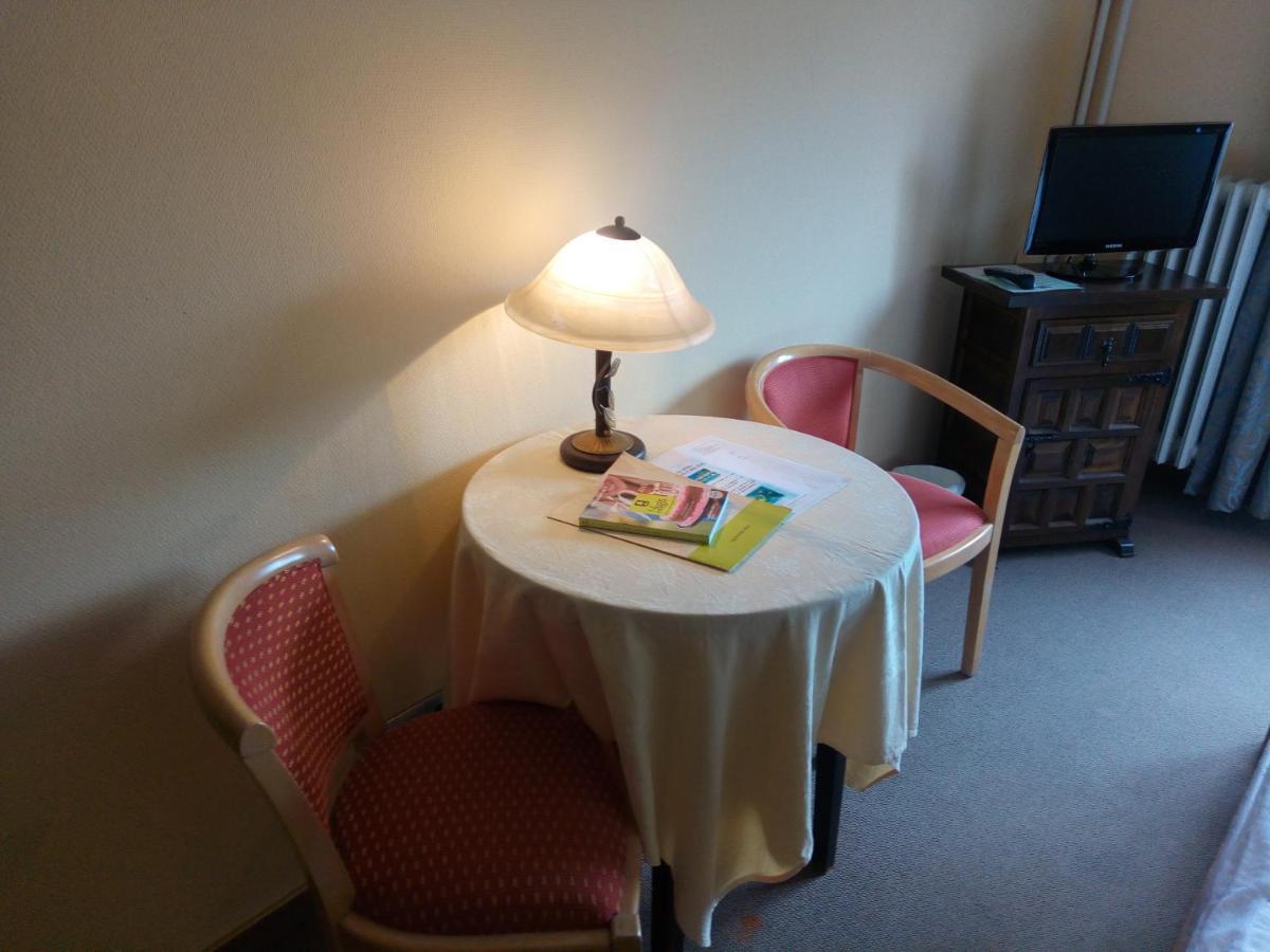 Hotel Restaurant Le Bristol Niederbronn-les-Bains Zewnętrze zdjęcie